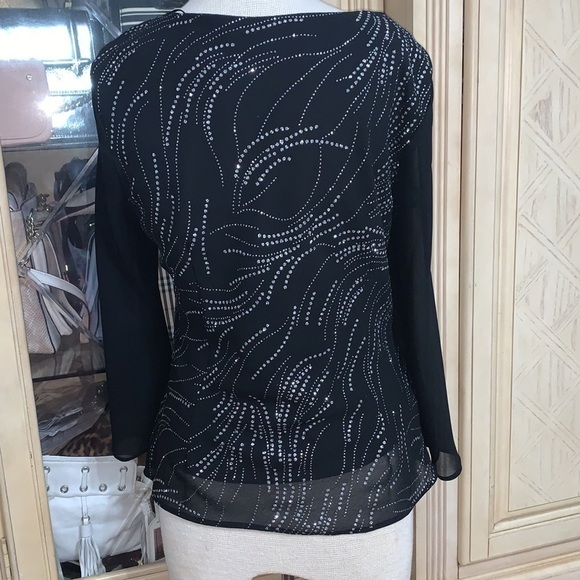 GLAMOROUS and beautiful party top - Picture 6 of 8